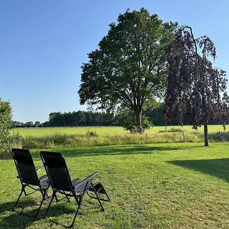 Holiday home Vakantiewoning Uutbloazen *