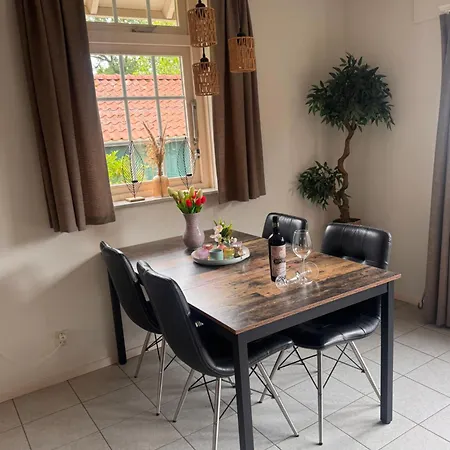 Vakantiewoning Uutbloazen Lievelde