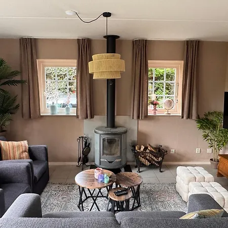 Vakantiewoning Uutbloazen * Lievelde